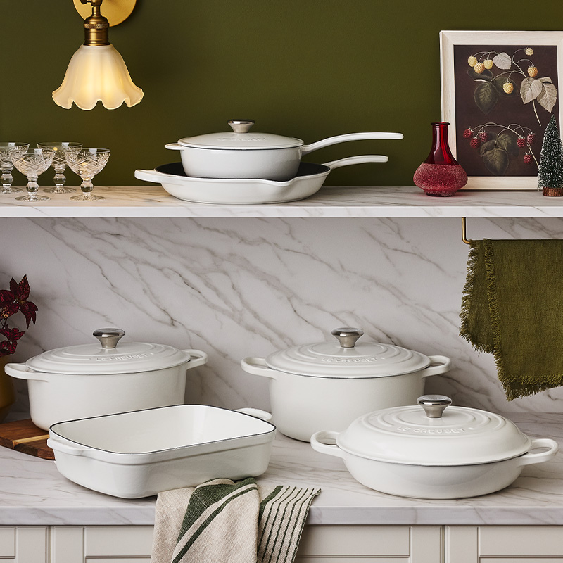 10-Piece Enamelled Cast Iron Cookware Set